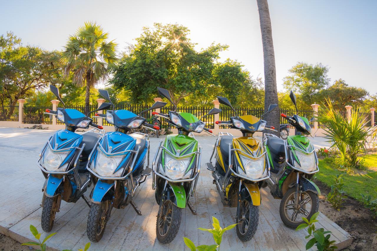 Westay @ Bagan Lotus Hotel Exterior foto