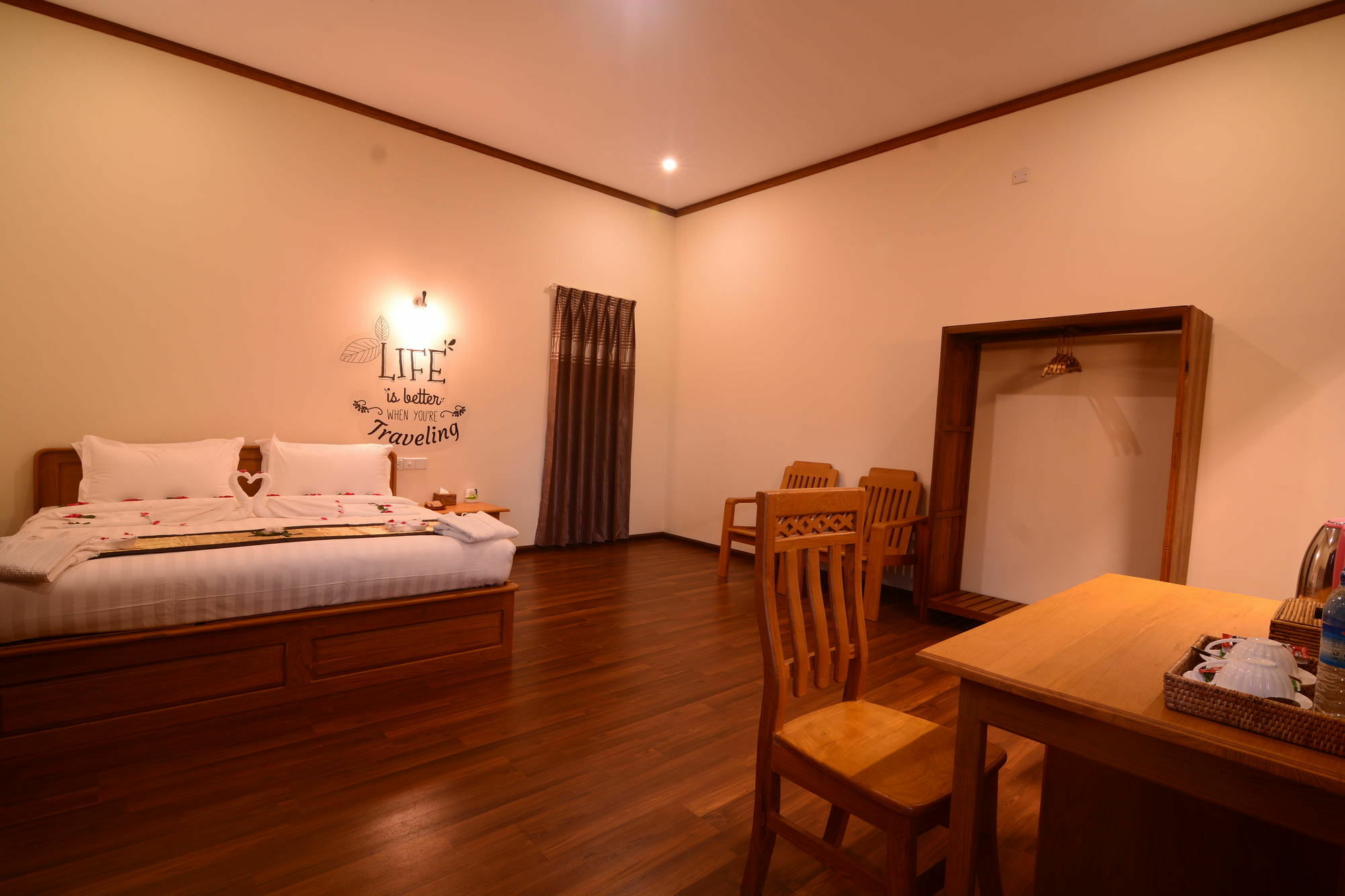 Westay @ Bagan Lotus Hotel Exterior foto