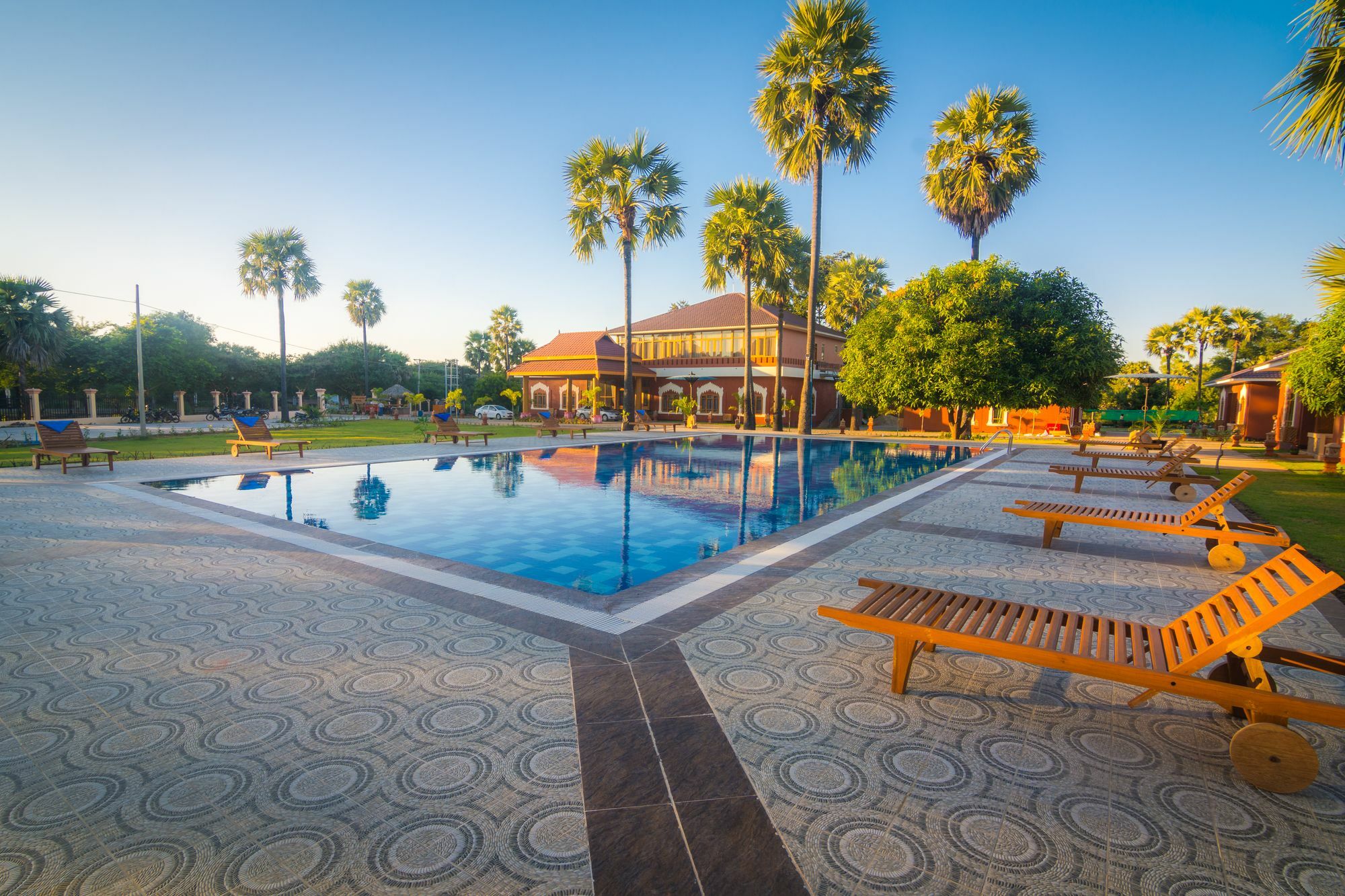 Westay @ Bagan Lotus Hotel Exterior foto